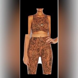 Zobha Taylor Sport Bra + High Rise Shine Legging Size L